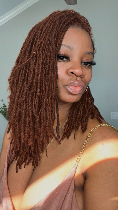 Honey Brown Sisterlocks, Brown Dreadlocks Black Women, Reddish Brown Locs Black Women, Coloured Microlocs, Winter Loc Colors, Chocolate Brown Microlocs, Fall Hair Colors For Locs, Chestnut Brown Locs, Brown Colored Locs