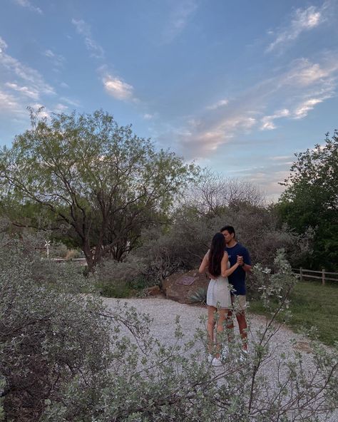 Stockyard Cactus Gardens in Fort Worth, Tx #bfgoals #boyfriendpics #couplepics #instagram #coupleaesthetics #engagementphotos #photoshoot #photoshootideas #photoideas Cactus Gardens, Fort Worth Stockyards, The Fort, Cactus Garden, Friend Pictures, Photo Inspo, Fort Worth, Couple Pictures, Engagement Photos