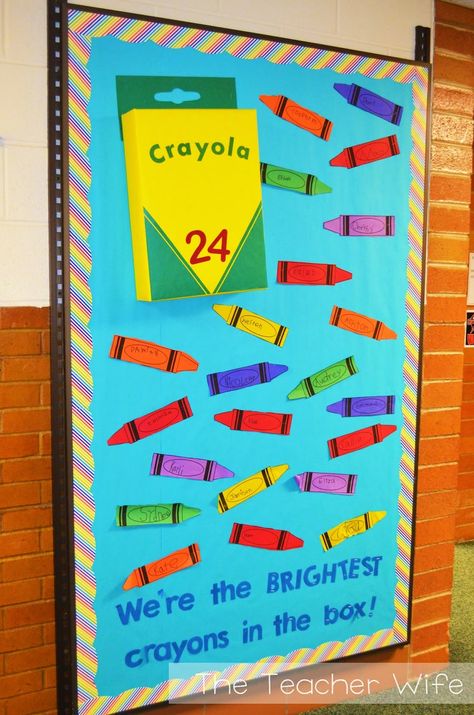 Erica's Ed-Ventures: Classroom Door Decor Ideas Crayon Box Bulletin Board, Board Ideas For Classroom, Bulletin Board Ideas For Classroom, Crayon Classroom, Crayon Themed Classroom, Creative Bulletin Boards, Birthday Board Classroom, Classroom Boards, Birthday Bulletin