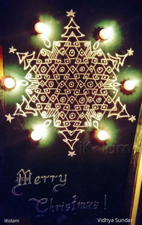 A Christmas chikku kolam, by Vidhya Sundar, during Margazhi season -- iKolam.com Christmas Kolam, Chikku Kolam, Motif Bordir, Margazhi Kolam, Pongal Kolam, Small Kolam, Kambi Kolam, Sikku Kolam, Rangoli Colours