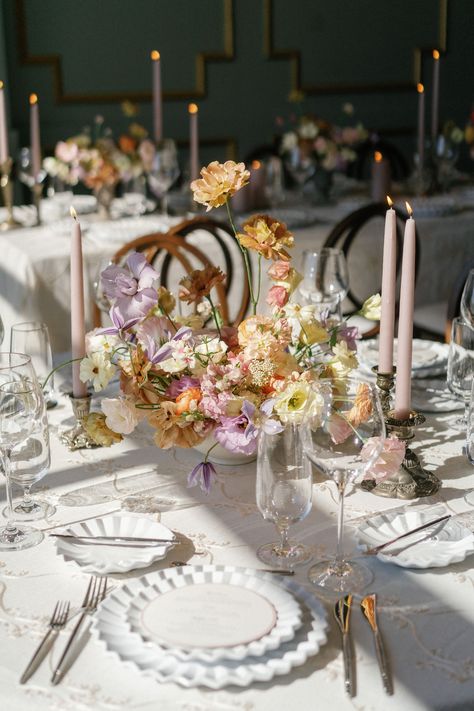 Wedding Reception Place Settings, Table Flower Arrangements, Wedding Table Flowers, Pastel Wedding, Wedding Table Settings, Wedding Mood Board, Wedding Tablescapes, Wedding Table Centerpieces, Wedding Mood