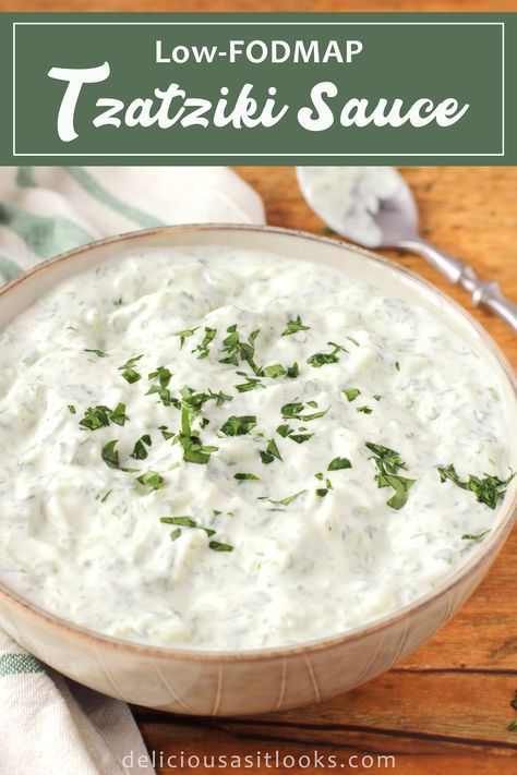 Low FODMAP Greek Tzatziki Sauce - Delicious as it Looks Fodmap Appetizers, Fodmap Sauces, Lowfod Map, Low Fodmap Appetizers, Fodmap Meals, Easy Low Fodmap, Greek Tzatziki, Fod Map, Fodmap Chicken