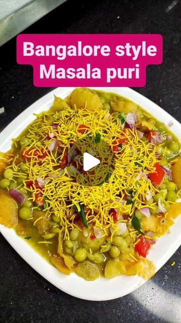 Amchur Powder, Namma Bengaluru, Masala Puri, Sev Puri, Cooked Potatoes, Poha Recipe, Samosa Chaat, Puri Recipes, Menu List