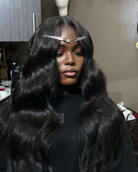 NYC Weave Specialist on Instagram: "FAKE HAIR BUT MAKE IT NATURAL 😍 Signature beach waves are my go-to! I love how voluminous and chic it looks ! Always a show-stopper 🤌🏾 - Click “book now” OR click the link in my bio to secure your appointment! Contact me at (929)-866-0779 for any inquiry. - Head to https://finessed-by-akia.myshopify.com/ to purchase your bundles ! - #traditionalsewin #versatilesewin #halfuphalfdown #queenshairstylist #nycsewin #queenssewin #protectivestyles #newyorksewin Brazilian Loose Wave, Leveling Up, Luxurious Lifestyle, Double Stitch, Dope Hairstyles, Hair Laid, Hair Ponytail Styles, Ponytail Styles, Middle Part