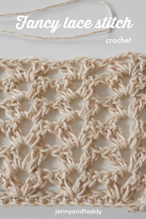 Lace Stitch Crochet, Pola Jaring, Beginner Crochet Tutorial, Crochet Lace Pattern, Start Knitting, Easy Stitch, Stitch Crochet, Crochet Afghans, Beginners Knitting