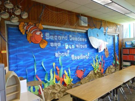 3d fish Seaweed Ocean, Ocean Bulletin Board, Fish Board, Bulletin Boards Theme, Ocean Classroom, Ocean Theme Classroom, Fish Theme, Birthday Bulletin Boards, Fish Ocean