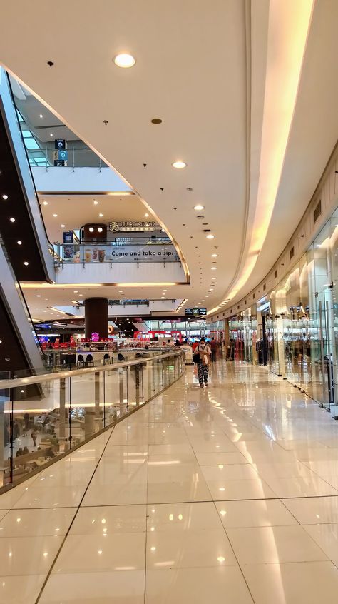 Fake Place Story, Mall Ig Story, Shopping Aesthetic Video, Fake Ig Photos, Fake Ig Stories, Prank Photos, Mall Aesthetic, Shopping Pictures, Eksterior Modern