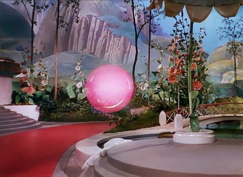 Wizard Of Oz 1939, The Wizard Of Oz, The Wizard, January 1, Wizard Of Oz, Wizard, Wicked, Tumblr, Flowers