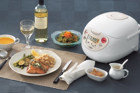 Micom Rice Cooker & Warmer NS-WAC10/18 http://www.zojirushi.com/products/nswac Healthy Brown Rice, Zojirushi Rice Cooker, Best Rice Cooker, Perfect Rice, Rice Cookers, Japanese Rice, Cooking Temperatures, Cooking Pan, Quick Cooking