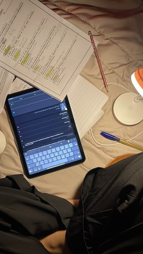 Mobile Arrangement, Cozy Study, Full Marks, Study Aesthetic, Academic Motivation, Cover Photo Quotes, Study Motivation Inspiration, Girly Images, Studying Inspo