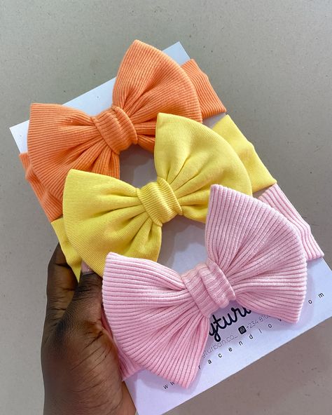 Chunky bow Headwraps for the extra mamas😍 #headbands #babyhairaccessories #bonnets #kids #kidsclothing #headwraps Baby Hair Accessories, Girl Things, Head Wraps, Quick Saves