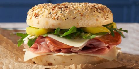 The robust flavors of salami, pepperoni and prosciutto are layered on toasted bagels with Reserve Series™ Fresh Asiago, fresh arugula, and banana pepper rings with just the right amount of Italian dressing. Salami Bagel, Bagel Sandwich Recipes, Chopped Cheese Sandwich, Types Of Bagels, Banana Pepper Rings, Sandwich Spreads, Easy Vietnamese Recipes, Mac And Cheese Pizza, Pepper Rings