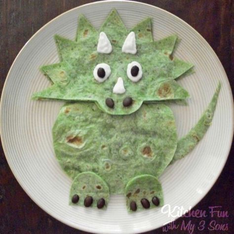 Dinodilla Dinosaur Quesadilla, Pancake Animals, Dino Food, Bear Pancakes, Dog Bread, Kid Snacks, Food Art For Kids, Childrens Meals, Edible Crafts