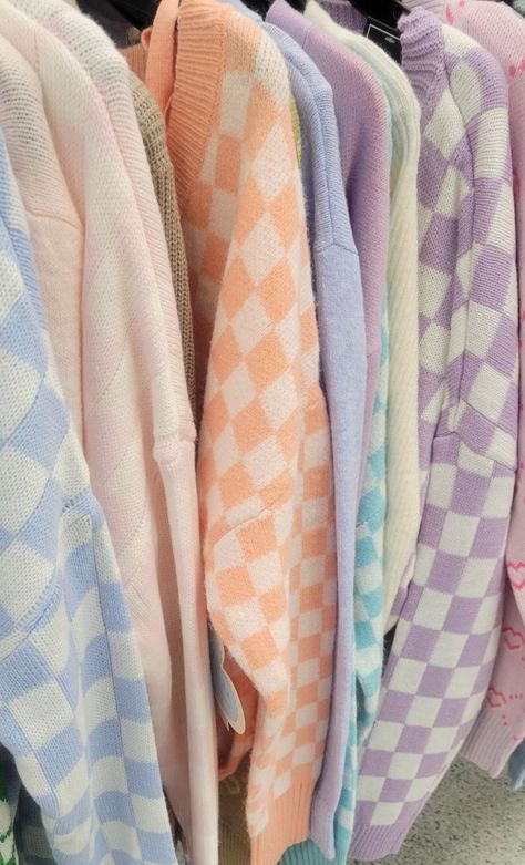 Pastel Sweaters Aesthetic, Danish Pastel Fall Outfits, Soft Sweater Aesthetic, Danish Pastel Aesthetic Outfits Winter, Danish Pastel Clothes Aesthetic, Danish Pastel Wardrobe, Pastel Hoodie Outfit, Aesthetic Pictures Of Clothes, Pastel Vintage Outfits