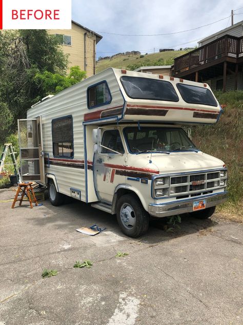 Vintage Winnebago Remodel, Class C Rv Renovation, Old Rv Renovation, Small Motorhome Remodel, Old Rv Remodel, Vintage Rv Remodel, Small Rv Remodel, Motor Home Interior, Camper Home Ideas