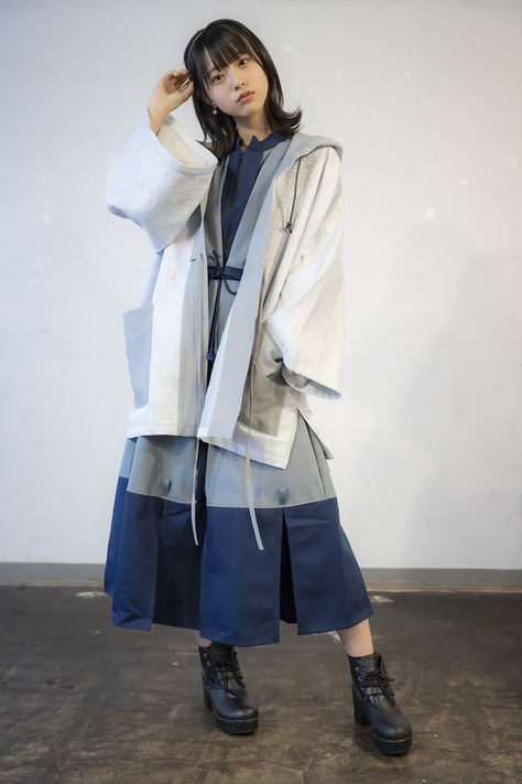 Japanese Fashion Women, Clothes Reference, Japanese Fashion, Street Fashion, Chips, Street Style, On Twitter, Clothes