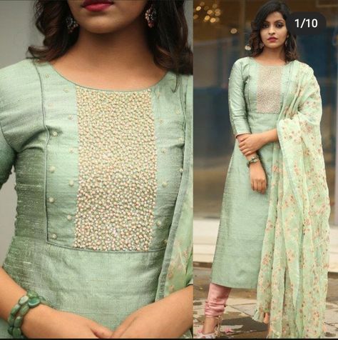 Material Kurti Design, Chudi Designs Latest, Churidar Design, Chudi Designs, Silk Kurti Designs, Churidar Designs, Kurta Style, Simple Kurti Designs, Salwar Designs