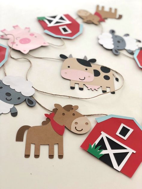 Barnyard Theme Party, Fall Themed Party, Animal Garland, Farmyard Party, Barnyard Theme, Barnyard Birthday Party, 1st Birthday Banner, Fall Party Themes, Farm Theme Birthday