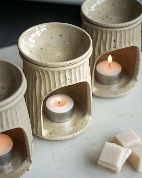 It’s coming into cosy season 💡🕯️ I think without realising it I’ve been making a lot of light based things, maybe these darker evenings are making an impression without me even realising it! New lamps bases, new wax burners and coming up next week new Ghost Tealight holders… stay tuned 👀👻 Ceramic Wax Warmer Handmade, Air Dry Clay Wax Melter, Wax Burner Ceramic, Pottery Oil Burner, Ceramic Wax Warmer, Pottery Wax Melter, Ceramic Homeware, Ceramic Wax Melter, Candle Wax Melter