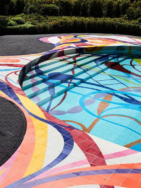 getaway in 'gateway', an artwork that doubles as a swimming pool Pool Room, Pool Art, Pool Installation, Sculpture Park, Contemporary Sculpture, Art Installation, Room Art, Art Festival, Pool Designs