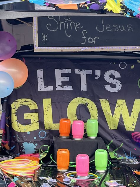 Glow Stick Trunk Or Treat, Glow With God Trunk Or Treat, Light Up Trunk Or Treat Ideas, Light Of The World Trunk Or Treat, Glow In The Dark Trunk Or Treat Ideas, Shine For Jesus Trunk Or Treat, Trunk Or Treat Glow In The Dark, Fall Festival Booth Ideas For Church, Trunker Treat Ideas Church