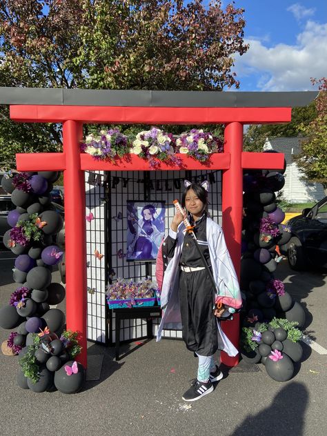 Demon Slayer Trunk Or Treat, Mulan Trunk Or Treat Ideas, Anime Trunk Or Treat, Anime Theme Party Decorations, Anime Themed Party Ideas, Demon Slayer Party Favors, Demon Slayer Party Decorations, Demon Slayer Birthday Party Decorations, Demon Slayer Themed Birthday Party