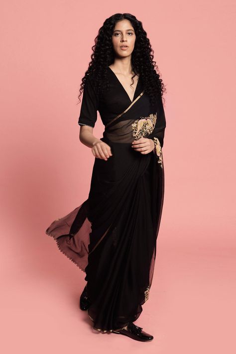 Buy Label Earthen Black Chiffon Silk Embroidered Saree With Blouse Online | Aza Fashions Label Earthen, Black Saree Blouse, Black Blouse Designs, Fashionable Saree, Saree Blouse Styles, Cotton Saree Blouse Designs, Simple Saree Designs, Saree Wearing Styles, Fashionable Saree Blouse Designs