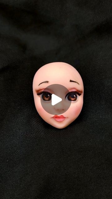 Fondant Faces Tutorial Step By Step, How To Make Face Sculpture, Fondant Eyes Tutorial, Fondant Figurines Tutorials, Sculpting Faces Clay, Fondant Doll Tutorial, Clay Dolls Tutorial, Fondant Doll Cake, Fondant People Tutorial