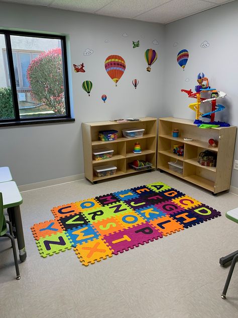 Therapy Room in our ABA Therapy Clinic Rbt Room Ideas, Aba Clinic Organization, Aba Clinic Decor, Aba Therapist Aesthetic, Aba Center Decor, Pediatric Therapy Room, Play Therapy Room Design, Aba Therapy Room Ideas, School Clinic Room Design