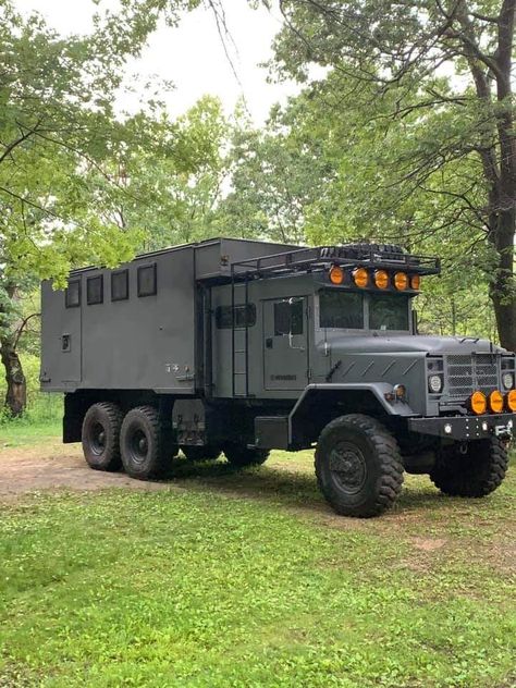 Old Off Road Vehicles, Apocalypse Truck, Survival Truck, Two Door Jeep Wrangler, Truck House, 6x6 Truck, Overland Truck, Bug Out Vehicle, Expedition Truck