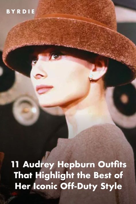 Audrey Hepburn Audrey Hepburn Winter, Audrey Hepburn Hats, Audrey Hepburn Inspired Outfit, Fashion Icons, Audrey Hepburn Hat, Audrey Hepburn Style Outfits, Audrey Hepburn Hair, Audrey Hepburn Outfit, Audrey Hepburn Inspired