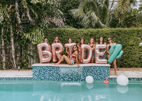 Bride balloons and pool party for cactus and flamingo themed bachelorette weekend Hen Party Pool Inflatables, Bridal Pool Party Ideas, Bachelorette Party Decorations Pool, Swimming Bachelorette Party, Pool Bridal Party, Pool Bachelorette Party Decoration, Bachelorette Pool Decorations, Black And White Bachelorette Swim, Bachelorette Party Pool Ideas