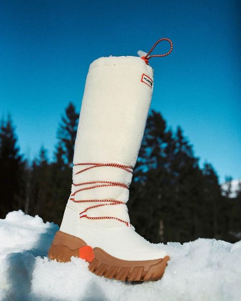 Tackle Snow With Hunter’s Insulated Winter Boots Hunter Winter Boots, Tall Snow Boots, Mini Trucks 4x4, Apres Ski Boots, Winter Landscapes, Ootd Winter, Hunter S, Insulated Boots, Winter Shoes For Women