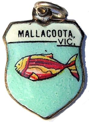 Australia - Mallacoota Victoria Fish Enamel Shield Charm Mallacoota Victoria, Travel Charms, Vintage Charm Bracelet, Bracelet Charms, Jewelry Charms, Vintage Bracelet, Silver Enamel, Vintage Bracelets, Vintage Charms