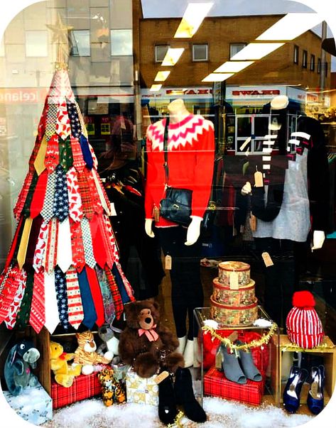 Top Twenty Charity Shop Window Displays 2019 – charityshopvm Charity Shop Christmas Window Display, Charity Shop Window Displays, Christmas Window Display Retail, Vintage Clothing Display, Charity Shop Display Ideas, Outdoor Booth, Tie Display, Christmas Store Displays, Christmas Shop Displays