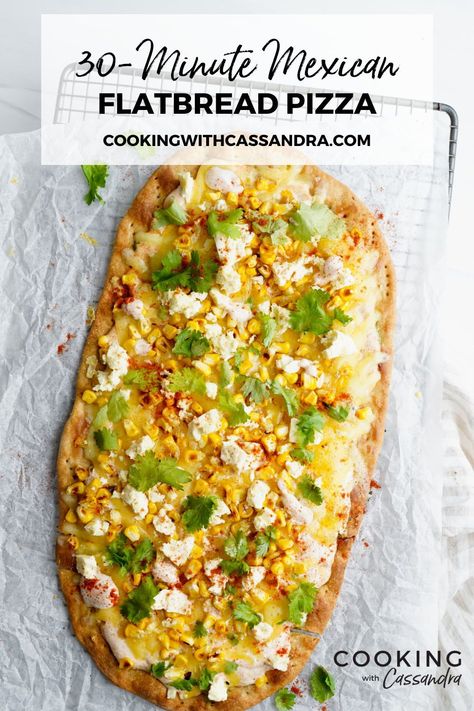 Follow this recipe to make an insanely delicious Mexican flatbread with smoky charred corn and an easy Mexican street corn sauce that is to die for! Street Corn Sauce, Mexican Flatbread Pizza, Authentic Elote Recipe, Quick And Easy Flatbread Recipe, Corn Flatbread, Mexican Flatbread, Easy Mexican Street Corn, Corn Sauce, Flatbread Pizza Recipe