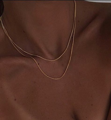 Masculine Necklace Aesthetic, Male Accessories Aesthetic, Guy Jewelry, Baby Dior, Cindy Kimberly, Neck Jewellery, Stil Inspiration, Layered Jewelry, Chain Choker Necklace