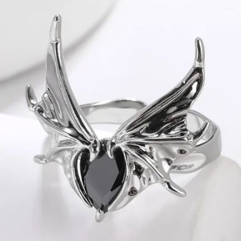 Retro Gothic Dark Bat Wings 304 Stainless Steel Zircon Open Adjustable Ring Trendy Material: 304 Stainless Steel Occasion: Daily, Party Open Rings Inlay Material: Zircon Weight: 9g 100 % Brand New For Sale In Our Boutique. 100 % Lead And Nickel Free 100 % Hypoallergenic Will Not Tarnish Or Fade Long-Lasting Plated Profesional Seller Packed With Care, Ship Same Or Next Day! Offers Welcome, Bundle & Save. Thanks For Visiting The Pink Dolphin Jewelry Boutique! Bat Engagement Ring, Fae Ball, Dolphin Jewelry, Gothic Ring, Halloween Retro, Pink Dolphin, Open Rings, Jewelry Boutique, Magical Jewelry