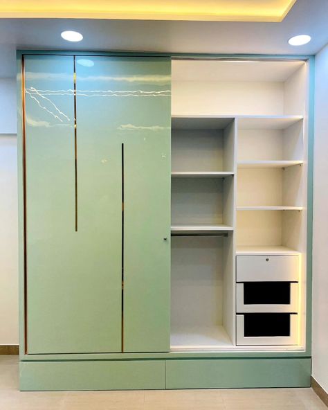 1000+ DESIGNS OPTION AVAILABLE 1000+ COLOUR OPTION AVAILABLE CUSTOMISATION AVAILABLE DELIVERY ALL OVER INDIA 7 YEAR WARRANTY THE ABOVE PRICE IS STARTING PRICE FOR MORE DETAILS PLEASE CONTACT :8104440956 #SLIDINGWARDROBE #WARDROBESTYLIST #WARDROBEWITHDRESSINGTABLE #FURNITURE #WARDROBE #FURNITURE #FURNITUREMAKER #NEWFURNITURE #TODAY #MUMBAI #SOFA #SOFAMAKER #NEWSOFA #CHAIR #DININGTABLE #FURNITURE #WARDROBE #FURNITURE #FURNITUREMAKER #NEWFURNITURE Wardrobe Design Inner Side, Wardrobe Sanmaika Design, Slider Wardrobe Laminate Design, Cubbords Design Inside, Walldrop Colour Design, Laminate For Wardrobe, Slider Wardrobe Design Bedroom, Almari Design Room, Bedroom Cupboard Designs Colour