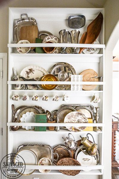 Does you house lack built in charm? Add your own with this diy built in plate rack tutorial. You will learn how to build a wall plate rack and how to decorate a plate rack for vintage style charm and a cozy home. #cozyhome #farmhousekitchen #kitchendisplay #butlerspantry Built In Plate Rack, Wall Plate Rack, Plate Racks In Kitchen, Plate Rack Wall, Diy Plate Rack, Plate Shelves, Build A Wall, Plate Rack, Plate Wall Decor