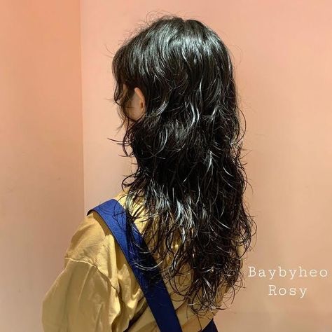 Mullet Haircut, Beauty Inspo, Hair Design, Permed Hairstyles, Mullet Hairstyle, Cut My Hair, Hair Inspo Color, Face Hair, Grunge Hair