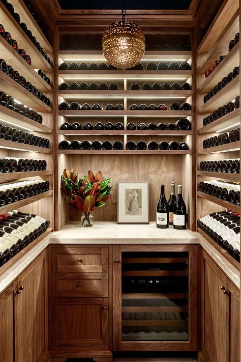 49+ Small Wine Cellar ( MOST-FUNCTIONAL ) - Wine Storage Ideas Small Wine Cellar, Wine Cellar Small, Wine Cellar Closet, Wine Room Design, Wine Cellar Basement, Glass Wine Cellar, Wine Closet, Home Wine Cellars, Custom Wine Cellars