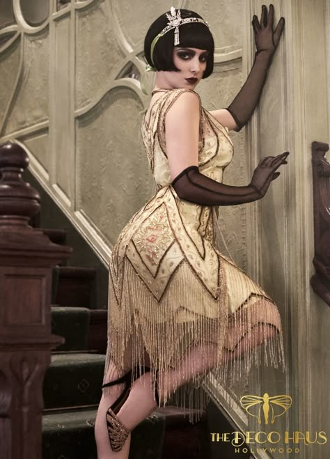 1920s Poses, 1920s Model, 1920s Photoshoot, 1920 Aesthetic, Art Deco Clothing, 1920s Aesthetic, Burlesque Vintage, 1920s Glamour, Look Boho Chic