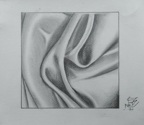 Fabric Pencil Drawing, Abstract Pencil Drawings Creative, Fabric Sketch Drawings, Drapes Drawing, Simple Shading Drawing, Simple Objects To Draw, Drawing Ideas Shading, Fabric Texture Drawing, Shading Drawing Sketches