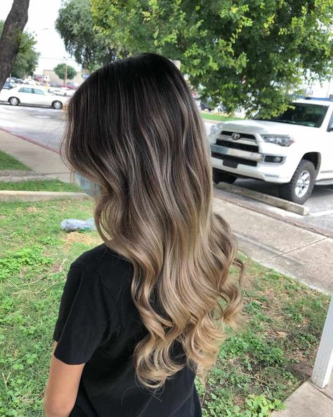 Black Roots Blonde Hair, Blonde Highlights On Black Hair, Black Hair With Blonde Highlights, Blonde Hair Tips, Highlights On Black Hair, Black To Blonde Hair, Black Hair Ombre, Balayage Straight Hair, Blonde Hair With Roots