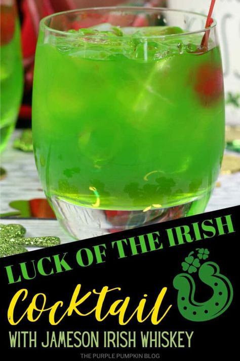 Luck Of The Irish Cocktail, St Patty's Day Drinks, St Patrick's Day Drinks, Irish Cocktails, Green Cocktails, Rainbow Snacks, Rainbow Drinks, St Patricks Day Drinks, Irish Drinks