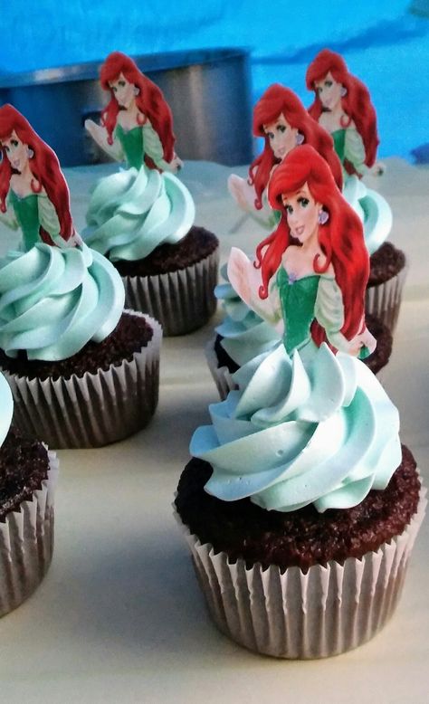 Ariel Birthday Cupcakes, Ariel Cupcakes Ideas, Ariel Cupcakes, Little Mermaid Birthday Cake, Mermaid Birthday Party Invitations, Ariel Birthday Party, Ariel Party, Cinderella Birthday Party, Mermaid Birthday Cakes