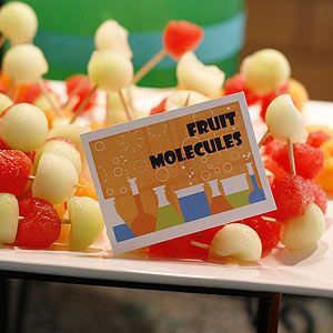 Mad Scientist Party: Fruit Molecules Fruit Molecules, Science Vbs, Science Snack, Science Themed Party, Science Birthday Party Ideas, Scientist Birthday Party, Mad Scientist Birthday, Nerd Party, Mad Science Party