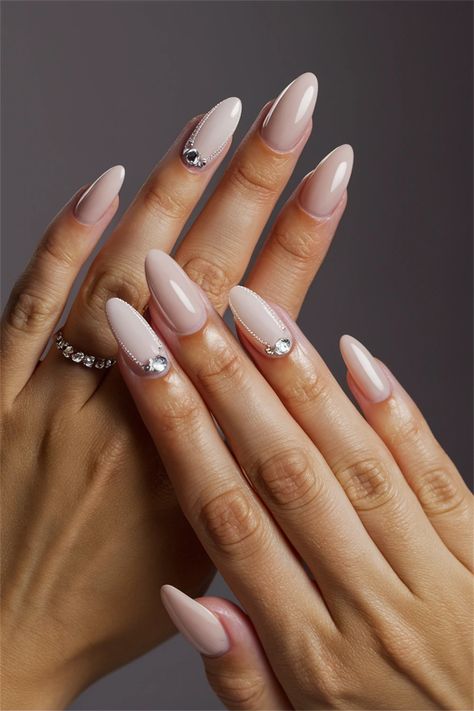 Discover how to elevate your manicure with these elegant simple nail ideas featuring stunning rhinestones. This chic design combines a soft, neutral base with strategically placed rhinestones to create a sophisticated yet understated look. Perfect for any occasion, these nails capture the essence of glam while remaining effortlessly stylish. Try this simple nail idea, and let your fingertips shine! Nail Ideas With Rhinestones, Simple Nail Ideas, Nail Idea, Simple Nail, Chic Design, Simple Nails, Nail Ideas, Manicure, Essence