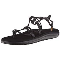 Black Teva, Teva Flip Flops, Adventure Sandals, Sling Back Sandals, Everyday Sandals, White Platform Sandals, Comfy Walking Shoes, Teva Sandals, Comfy Sandals